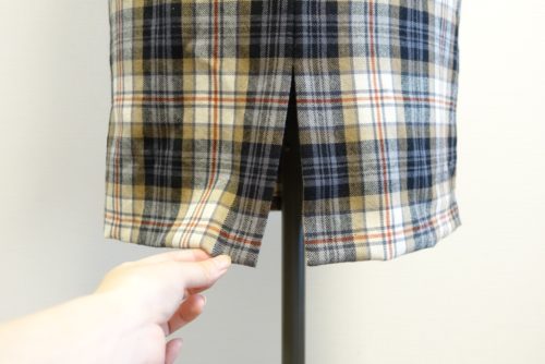 オリジナルのパターンでチェックのタイトスカート作りました
